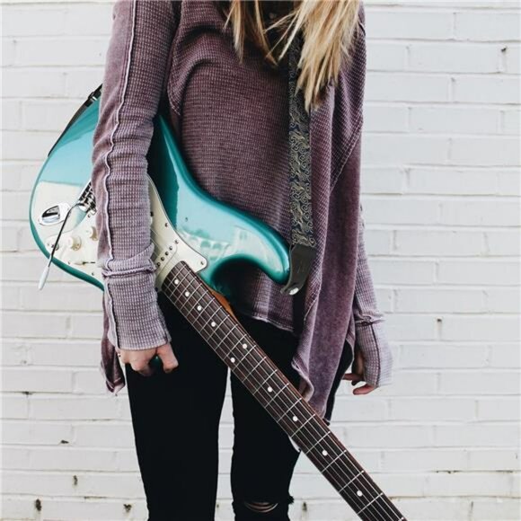 Adjustable Cotton Guitar Strap with Picks Locks Leather Ends Gift Set - Picture 5 of 7